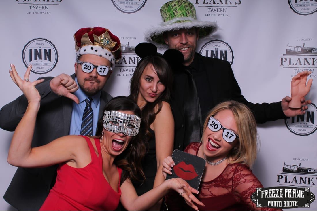 Harbor  Shores Photo Booth